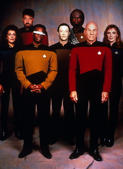Star Trek Gallery - Star-Trek-gallery-crews-0014.jpg
