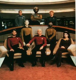Star Trek Gallery - Star-Trek-gallery-crews-0053.jpg