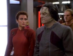 Star Trek Gallery - duet212.jpg