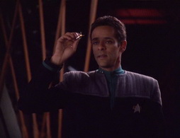Star Trek Gallery - extrememeasures_098.jpg