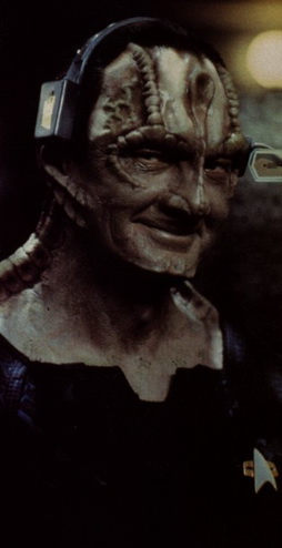 Star Trek Gallery - garak-headset2.jpg