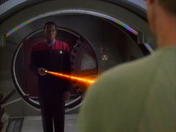 Star Trek Gallery - invasive_331.jpg