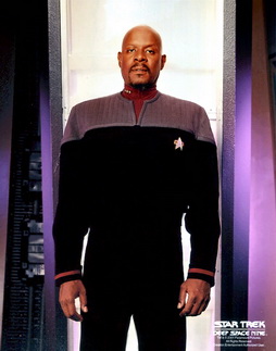 Star Trek Gallery - sisko_s6pb_perfect.jpg