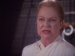 Star Trek Gallery - strangebefellows_300.jpg