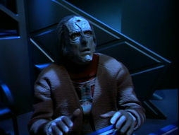 Star Trek Gallery - tribunal_300.jpg