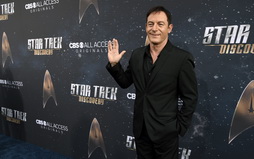 Star Trek Gallery - 088-startrekdiscovery.jpg