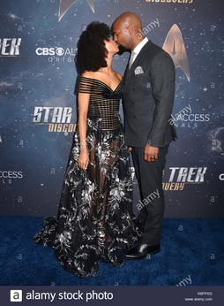 Star Trek Gallery - 610-startrekdiscovery.jpg