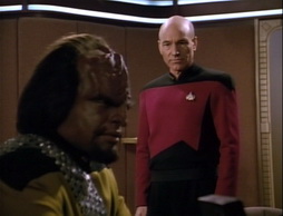 Star Trek Gallery - TNG-Season-3-Episode-17.jpg