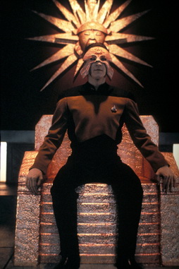 Star Trek Gallery - data_masks.jpg