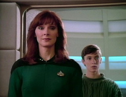 Star Trek Gallery - farpoint2_093.jpg