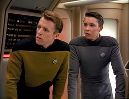 Star Trek Gallery - hollowpursuits275.jpg