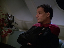 Star Trek Gallery - q2_234.jpg