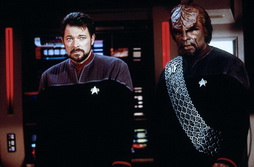 Star Trek Gallery - riker_worf_28129.jpg