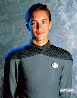 Star Trek Gallery - wesley_s2.jpg