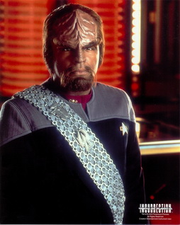 Star Trek Gallery - worf_ins1.jpg