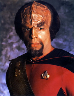 Star Trek Gallery - worf_s1.jpg