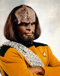 Star Trek Gallery - worf_s5b.jpg