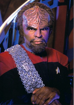 Star Trek Gallery - worf_s5pb2.jpg