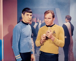 Star Trek Gallery - Star-Trek-gallery-enterprise-original-0023.jpg