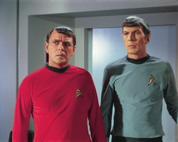 Star Trek Gallery - Star-Trek-gallery-enterprise-original-0029.jpg