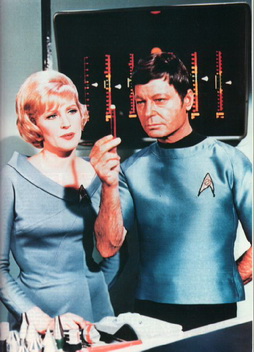 Star Trek Gallery - Star-Trek-gallery-enterprise-original-0110.jpg