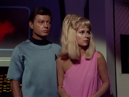 Star Trek Gallery - StarTrek_still_1x02_CharlieX_3087.jpg