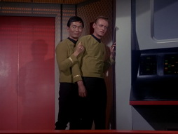 Star Trek Gallery - StarTrek_still_1x06_MuddsWomen_0758.jpg