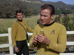 Star Trek Gallery - StarTrek_still_1x24_ThisSideOfParadise_0712.jpg