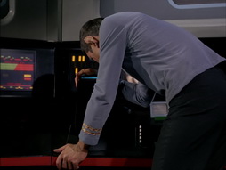 Star Trek Gallery - StarTrek_still_1x27_TheAlternativeFactor_0023.jpg