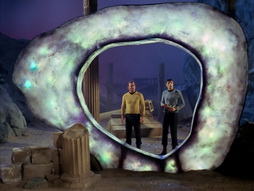 Star Trek Gallery - StarTrek_still_1x28_TheCityOnTheEdgeOfForever_0488.jpg