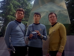 Star Trek Gallery - StarTrek_still_3x03_TheParadiseSyndrome_0140.jpg
