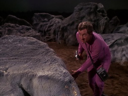 Star Trek Gallery - StarTrek_still_3x04_AndTheChildrenShallLead_0058.jpg