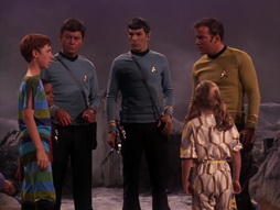 Star Trek Gallery - StarTrek_still_3x04_AndTheChildrenShallLead_0163.jpg