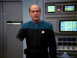 Star Trek Gallery - Heroes_and_Demons_316.jpg