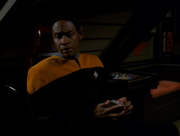 Star Trek Gallery - Renaissance_Man_149.jpg