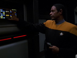 Star Trek Gallery - Renaissance_Man_255.jpg