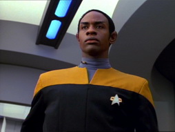 Star Trek Gallery - State_of_Flux_237.jpg