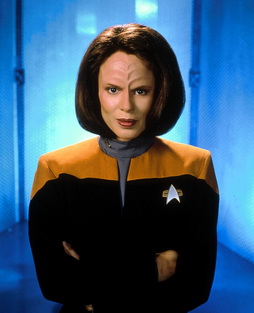 Star Trek Gallery - belanna_s7.jpg