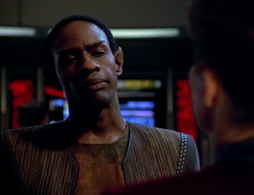 Star Trek Gallery - caretaker_0575.jpg