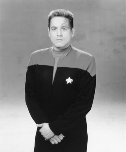 Star Trek Gallery - chakotay_s2b.jpg