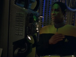 Star Trek Gallery - dark_frontier_196.jpg