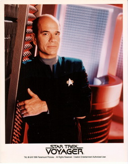 Star Trek Gallery - doctor_s3a.jpg