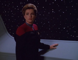 Star Trek Gallery - manuvers_411.jpg