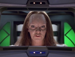 Star Trek Gallery - manuvers_602.jpg