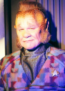 Star Trek Gallery - neelix_s5b.jpg