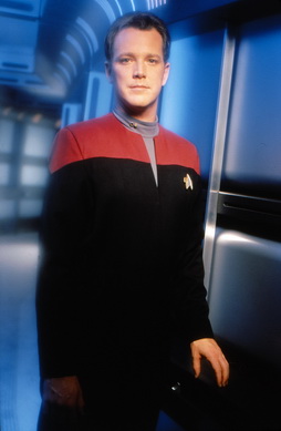 Star Trek Gallery - paris_s4a.jpg