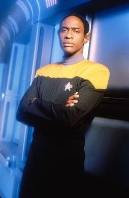 Star Trek Gallery - tuvok_s4a.jpg